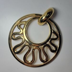 1970s Vintage Sarah Coventry "GOLDEN NILE" Large Pendant